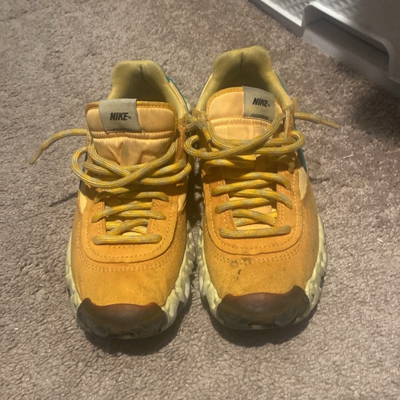 Men’s Nike 9.5 - Picture 2 of 6